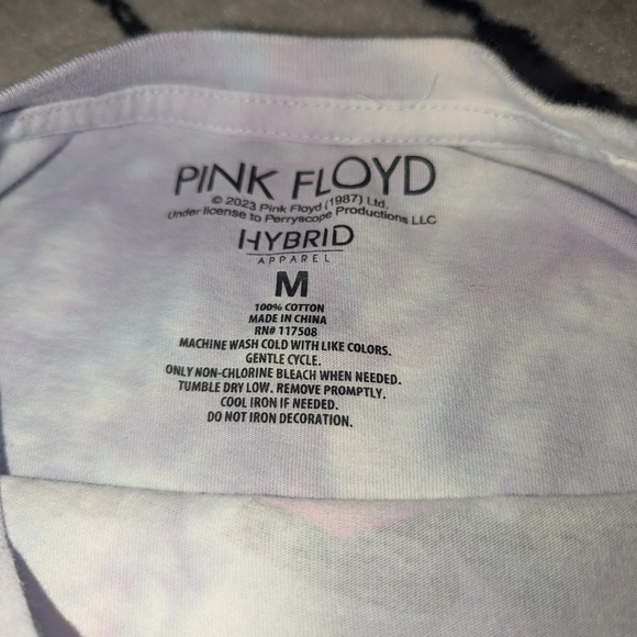 Tie dye Pink Floyd Tshirt - Picture 2 of 3